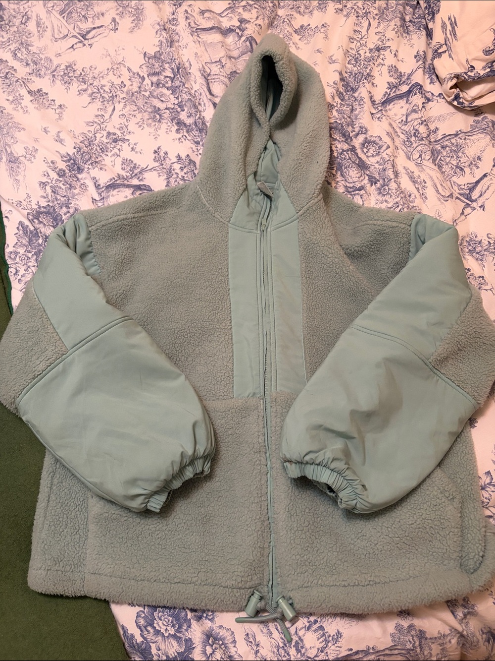 All in motion woman’s teddy jacket